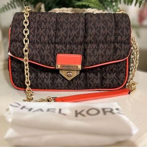 Michael Kors Soho Large Quilted Chain Shoulder